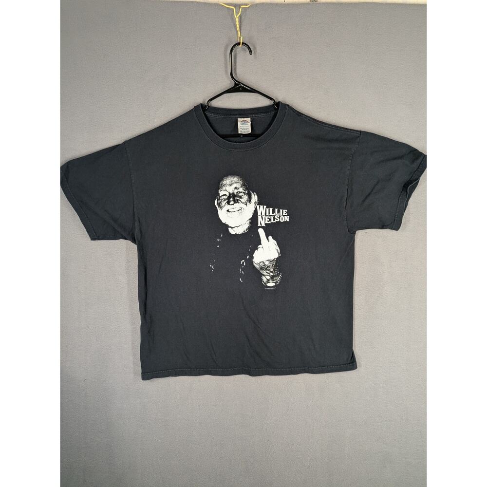 Willie Nelson Middle Finger T-shirt - Zion Rootswear Tee